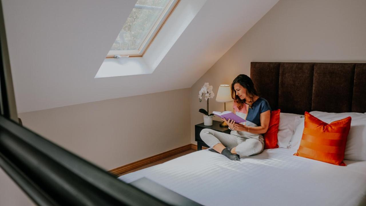 Five Lamps Suites Dublin Eksteriør billede