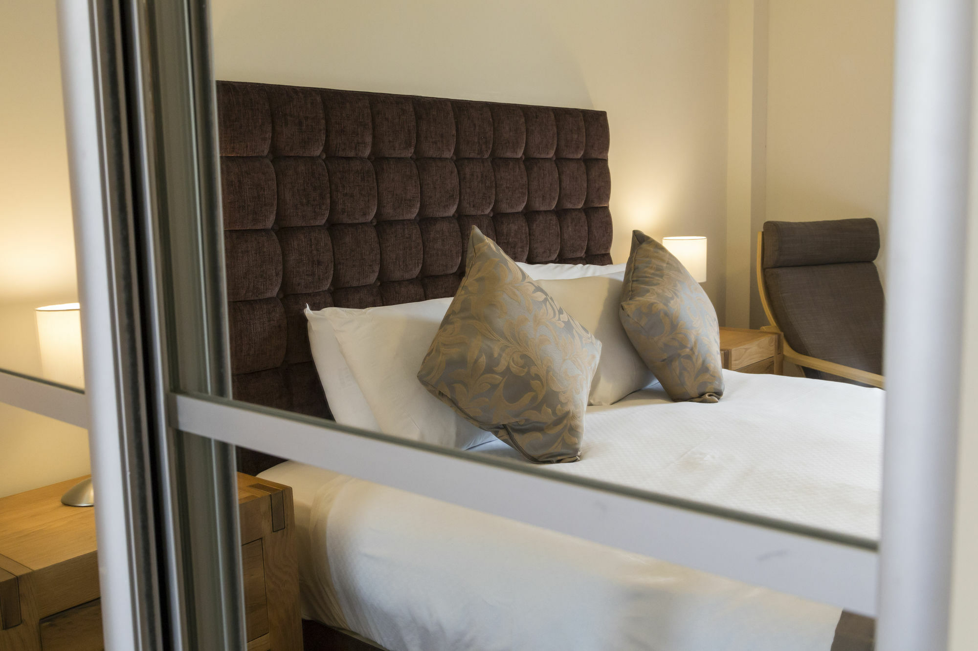 Five Lamps Suites Dublin Eksteriør billede